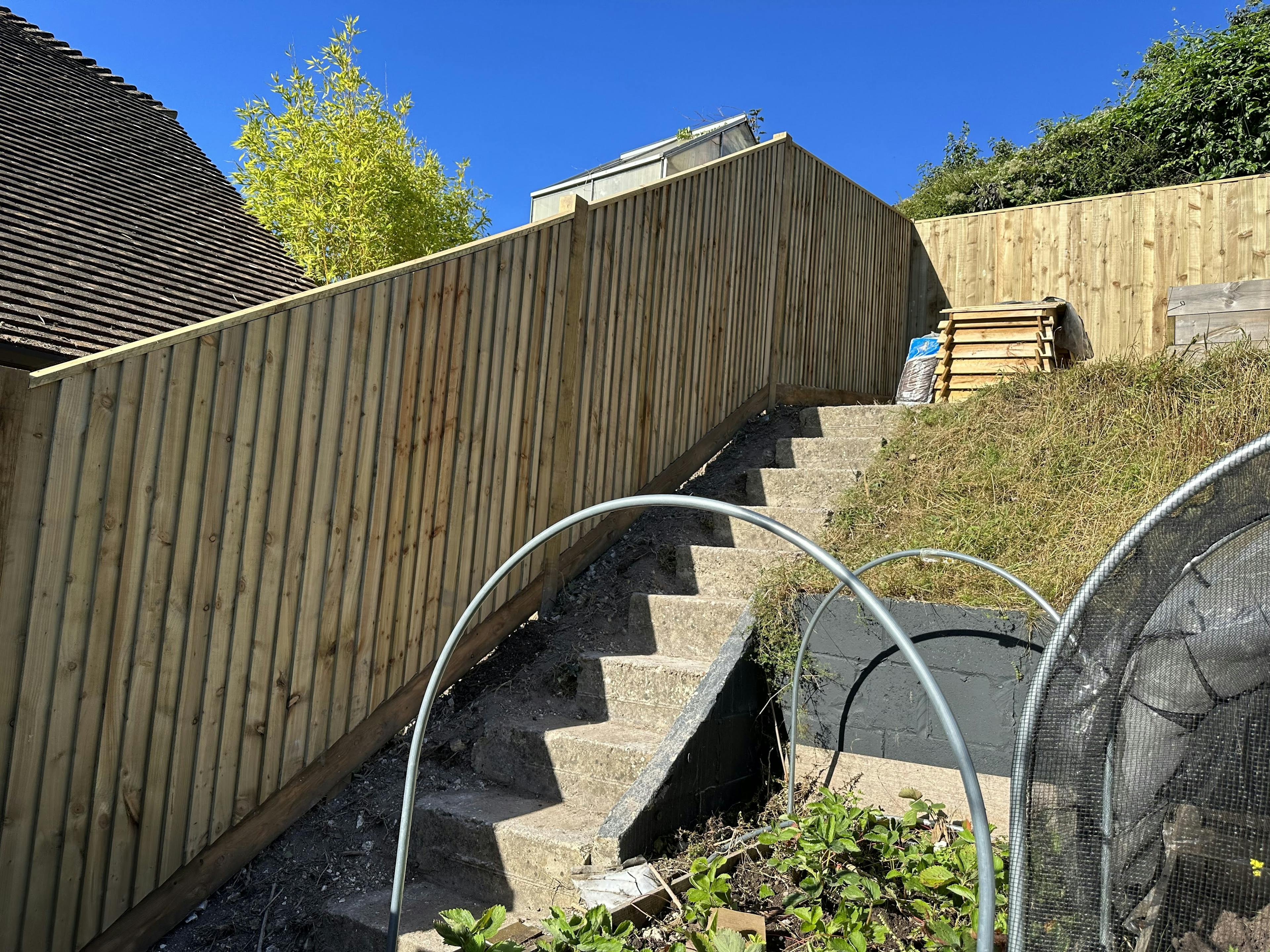 Closeboard fencing on steep hill alterntive angle
